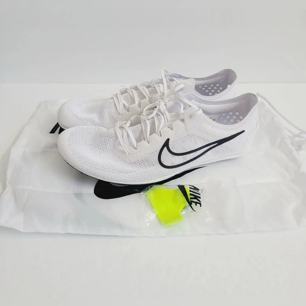 Nike Zoom Mamba 6 Track & Field Spikes Shoes DR2733-100 white black mens size 12